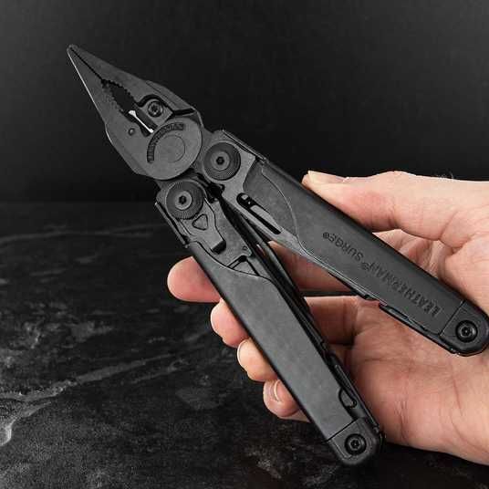 LEATHERMAN SURGE Black （レザーマン サージ ブラック） 2312_surbkn.jpg