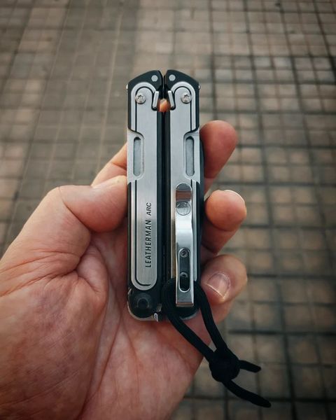 Мультитул Leatherman ARC, нейлоновый чехол 833076  фото