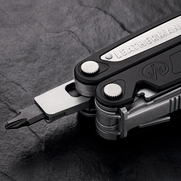 Мультитул Leatherman Charge ALX, шкіряний чохол 830714 фото