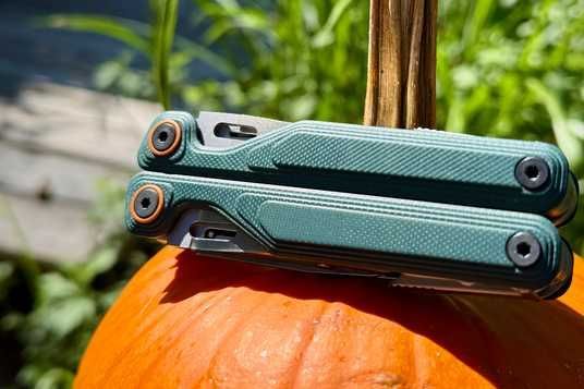 Мультитул Leatherman Wave Alpha Cascadia 833401 купить в