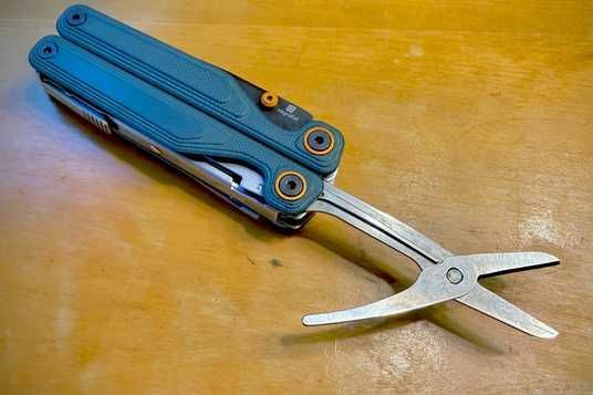 Мультитул Leatherman Wave Alpha Cascadia 833401 купить в