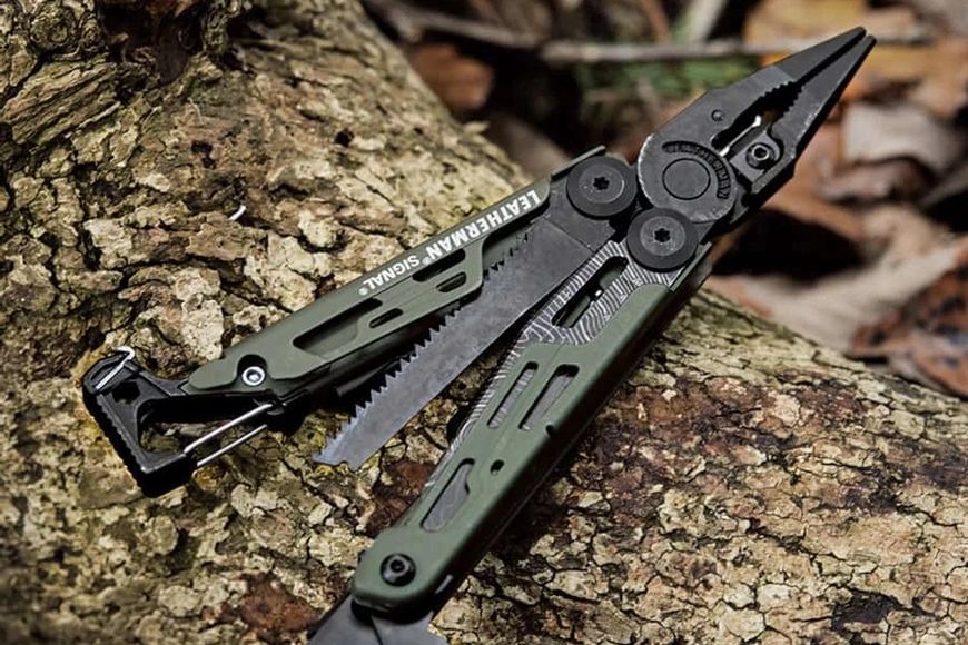 Мультитул Leatherman Signal Green Topo, синтетический чехол 832692  фото