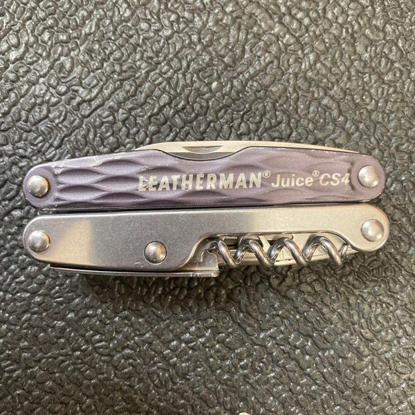 Мультитул Leatherman Juice CS4 Granite Gray, кожаный чехол, подарочная коробка 831987  фото