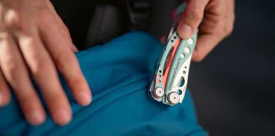Мультитул Leatherman Skeletool CX Paradise 833135 купити в