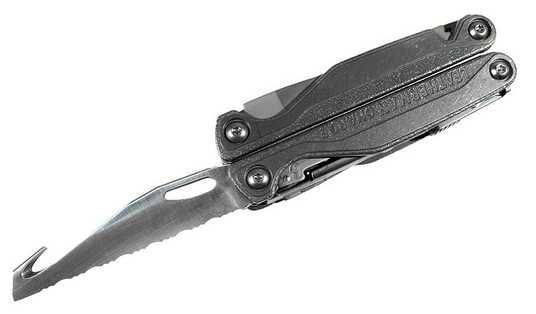 Мультитул Leatherman Charge TTI Plus, синтетичний чохол 832528