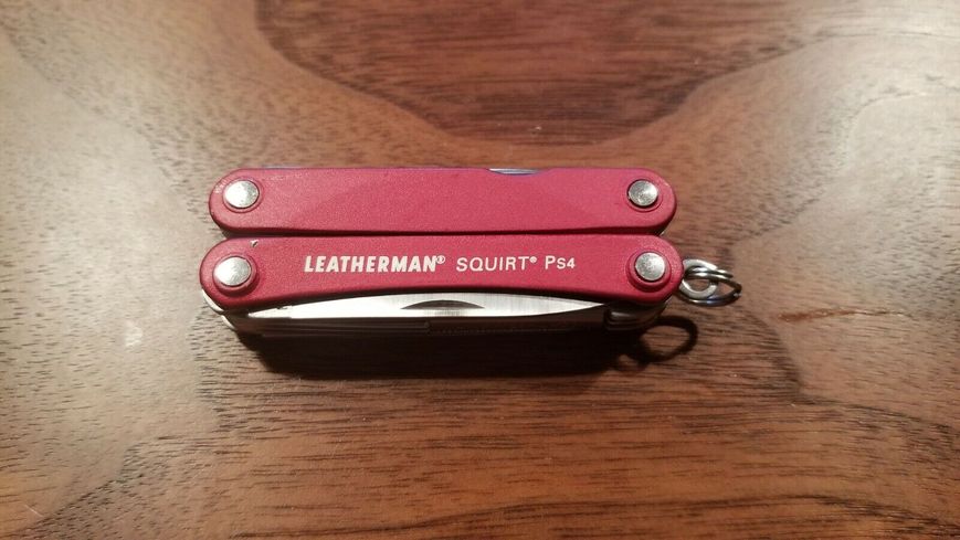 Мультитул Leatherman Squirt PS4 Red 831227 фото