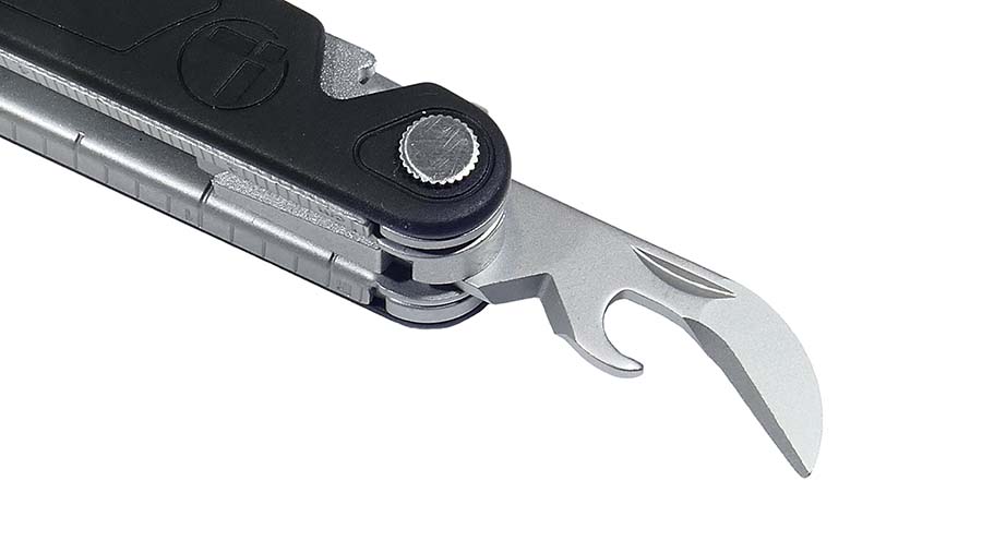 Мультиинструмент Leatherman Charge Plus сконсервным ножом