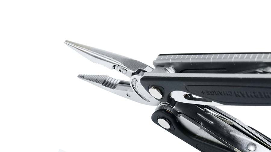 Мультитул Leatherman Charge Plus із плоскогубцями