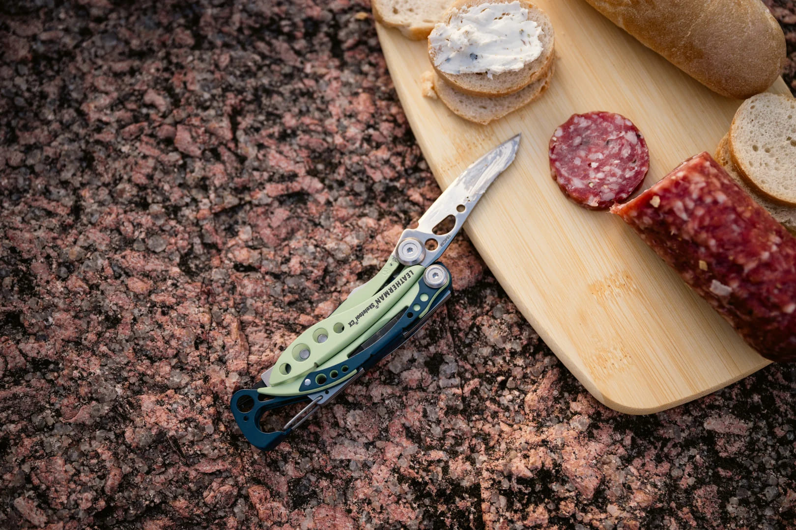 Мультитул Leatherman Skeletool KB