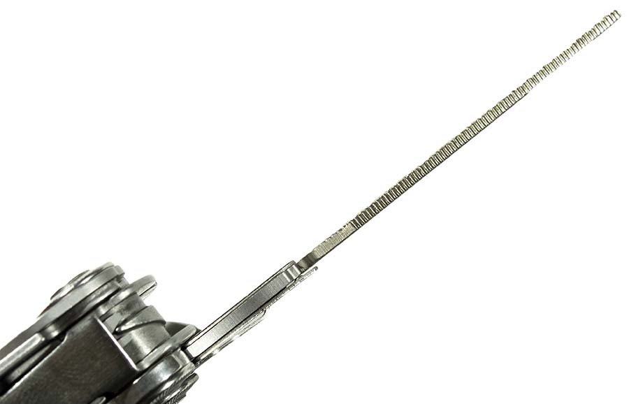 Мультиінструмент Leatherman Surge з інструментом для обрізання металевих або пластикових труб