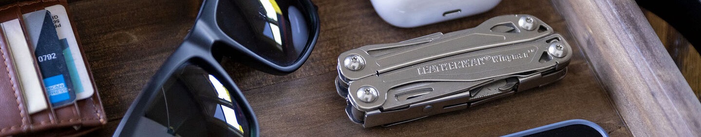 Мультитул Leatherman Wingman з плоскогубцями