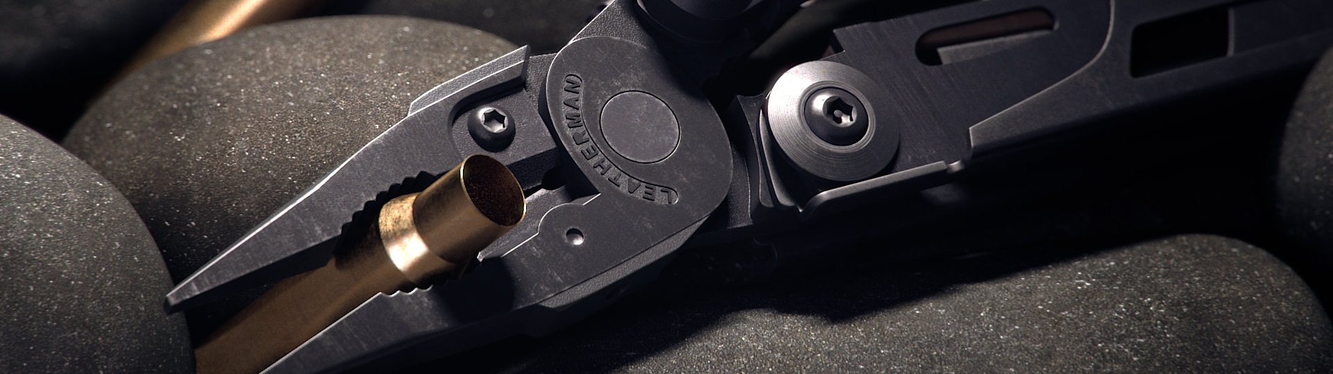 Военный мультитул Leatherman MUT Black с съемными компонентами для быстрой и легкой настройки инструментов для работы с оружием