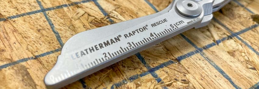Ножиці-мультитул Leatherman Raptor Rescue Coyote/Black 833062 з вбудованим стропорізом