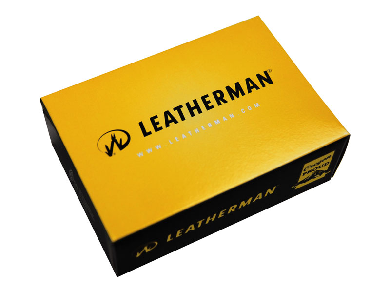 Картонная коробка с мультитулом Leatherman Super Tool 300 и кожаным чехлом